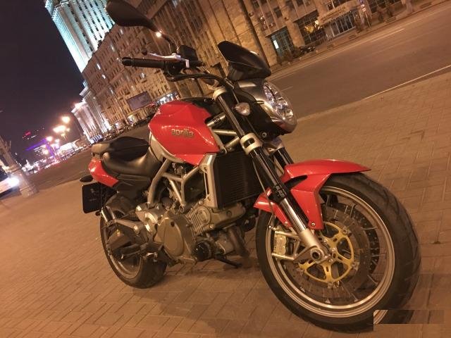 Aprilia Mana 850
