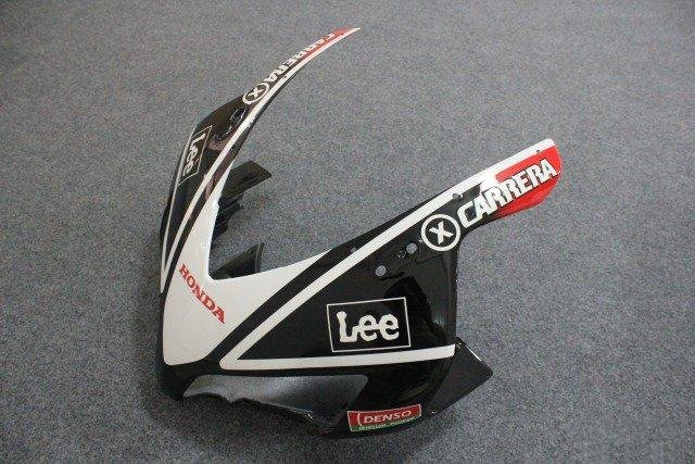 Комплект пластика на CBR1000RR 04-05 LEE