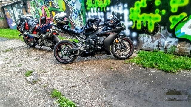 Yamaha YZF-R1 продам