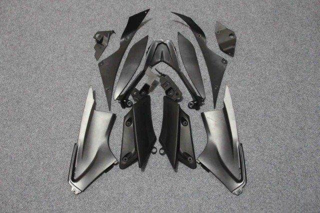 Комплект пластика на Yamaha R6 2005 Черный