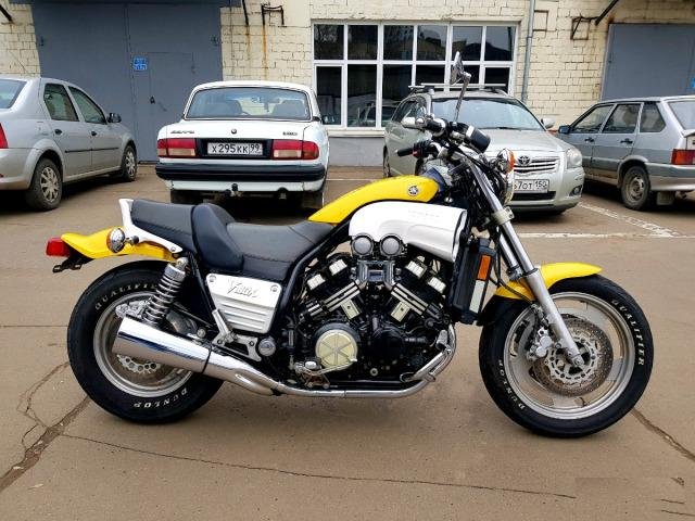 Yamaha vmax 1200
