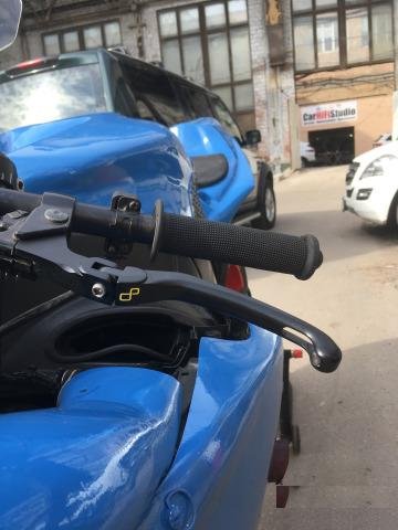 Мотоцикл Yamaha YZF-R1 2009 года