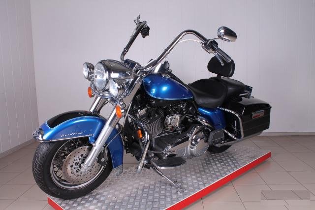 Harley-Davidson flhrc Road King Classic (6942)