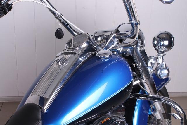 Harley-Davidson flhrc Road King Classic (6942)
