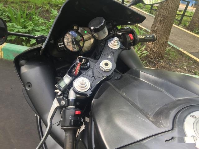 Yamaha YZF-R1