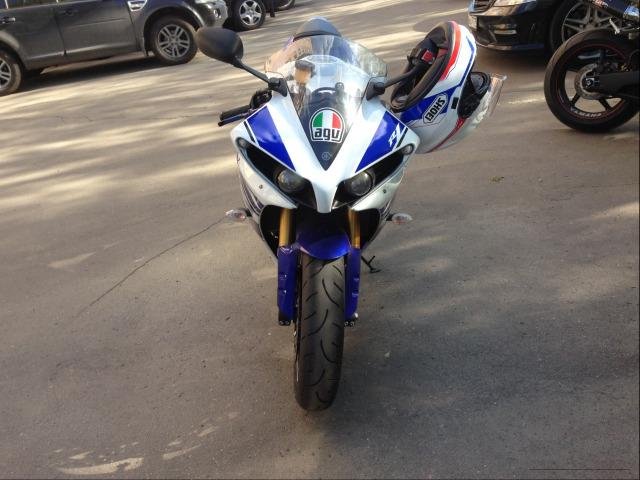 Yamaha yzf R1 2014