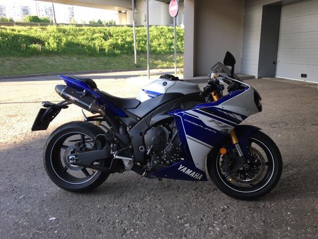 Yamaha yzf R1 2014