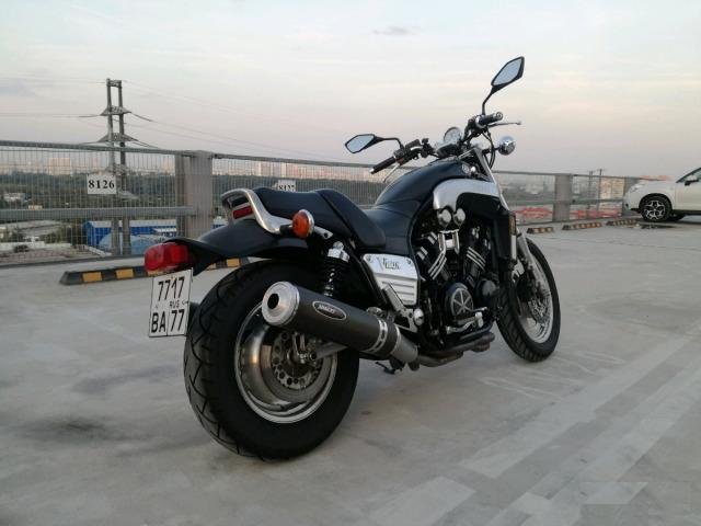 Yamaha vmax 1200