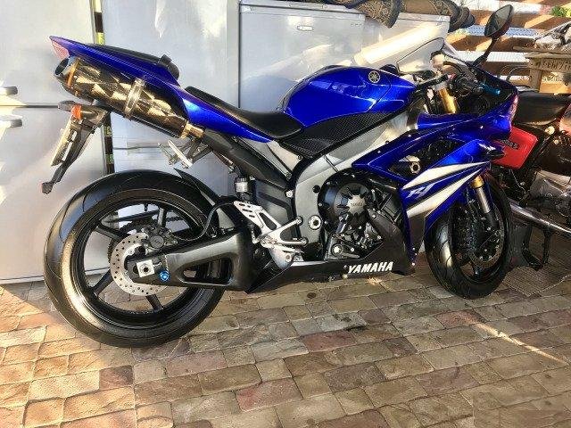 Новая Yamaha YZF-R1