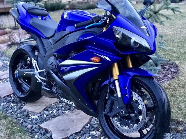Новая Yamaha YZF-R1