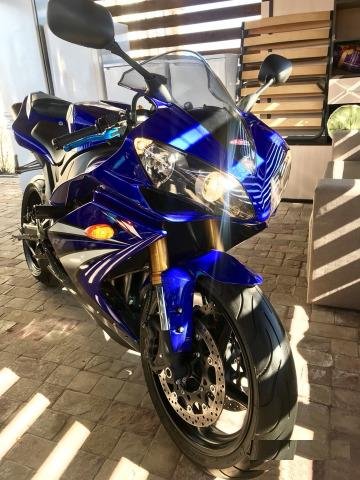 Новая Yamaha YZF-R1
