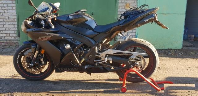 Yamaha YZF-R1 продам