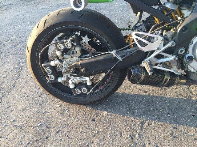 Honda CBR 600 F4i Stunt