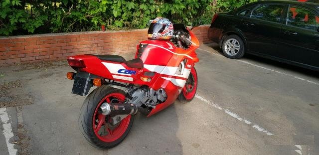 Honda cbr 600