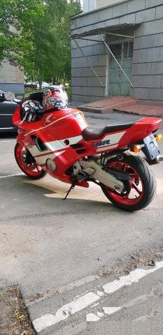 Honda cbr 600