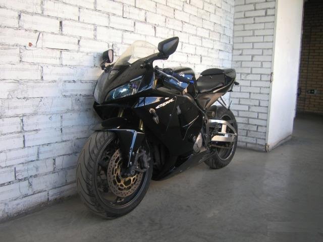 Honda CBR600RR 2005г