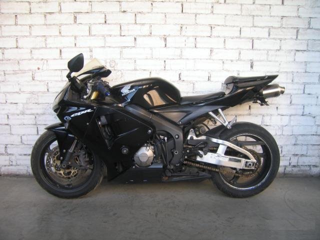 Honda CBR600RR 2005г