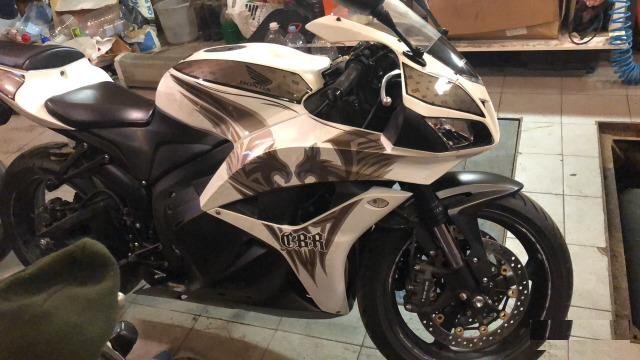 Хонда cbr600rr