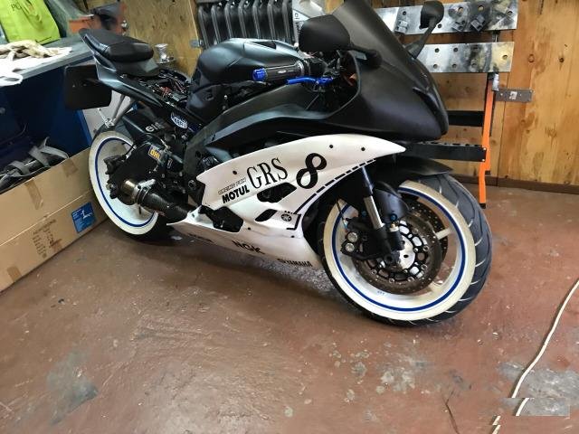 Yamaha R6