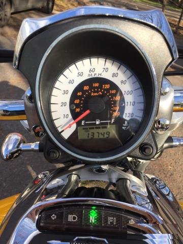 Suzuki Boulevard M50