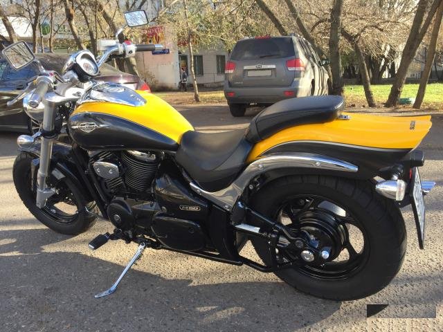 Suzuki Boulevard M50