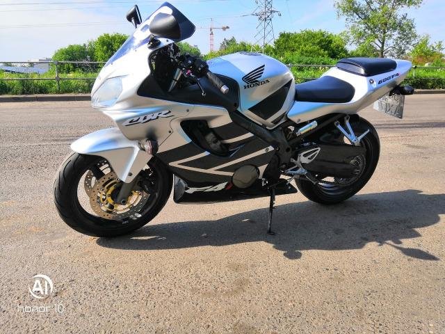Honda CBR 600 f4i