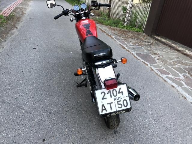 Продаю honda CB400SS