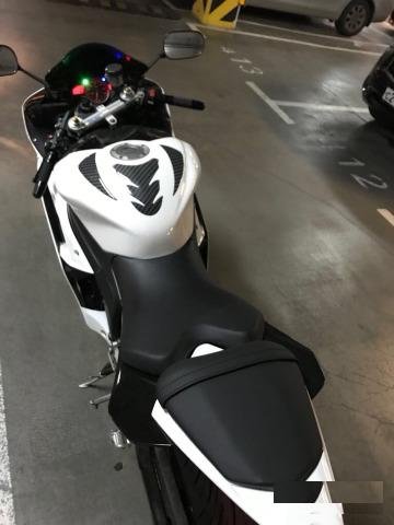 Yamaha R6