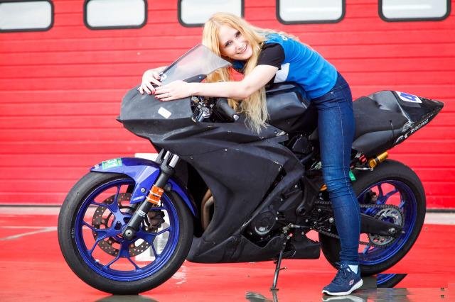 Yamaha R3