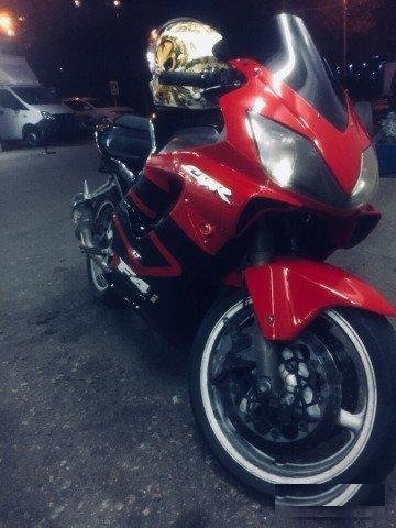 Honda CBR 600 F4i
