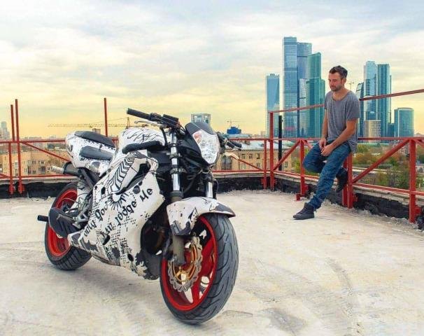 CBR600Fstunt (CBR600F4i)