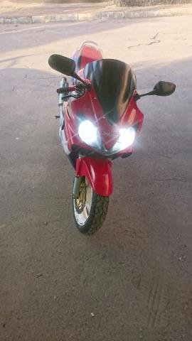 Honda cbr 600 f4i 2001