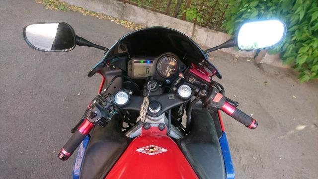 Honda cbr 600 f4i 2001