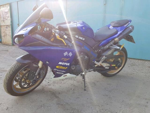 Yamaha R1 2010