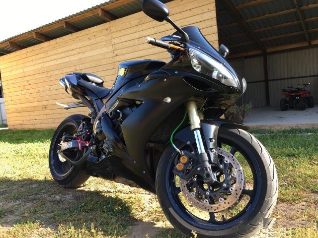 Yamaha R1 Ямаха Р1