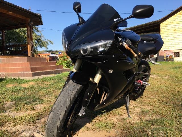 Yamaha R1 Ямаха Р1