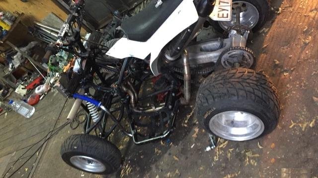 Yamaha yfz 450 - Honda cbr 600