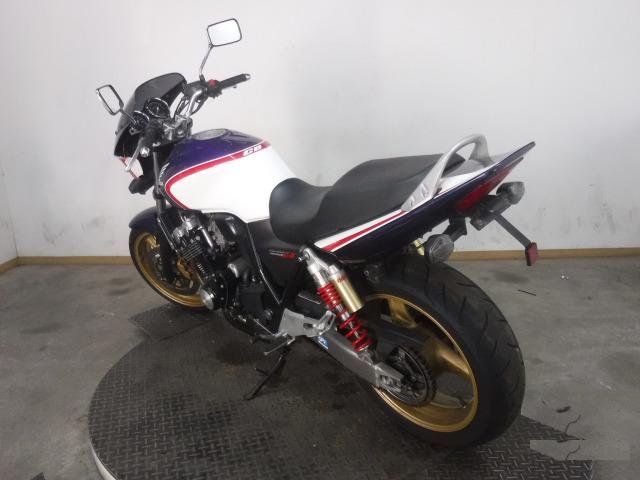 Honda CB 400 Super Four