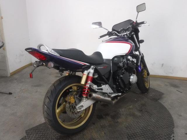Honda CB 400 Super Four