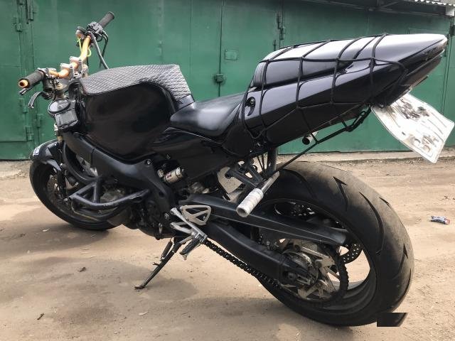 Honda CBR600F4i Stunt