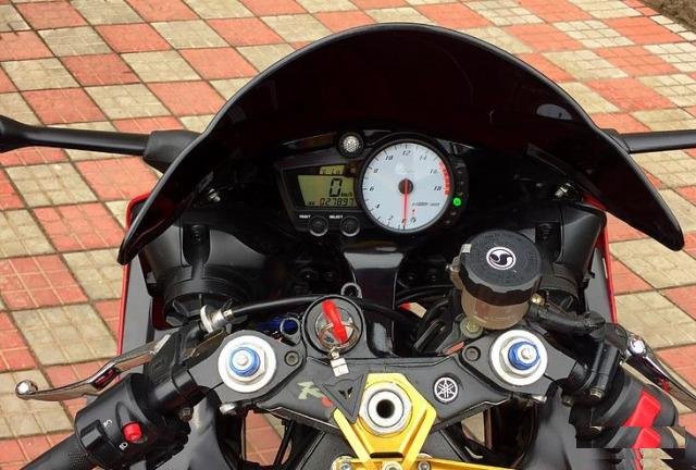 R6
