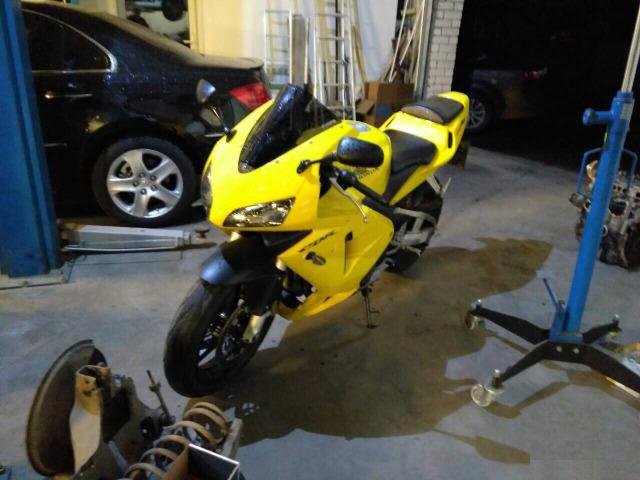 Honda CBR600RR 2003г
