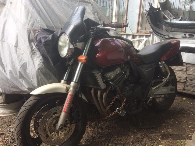 Honda cb400