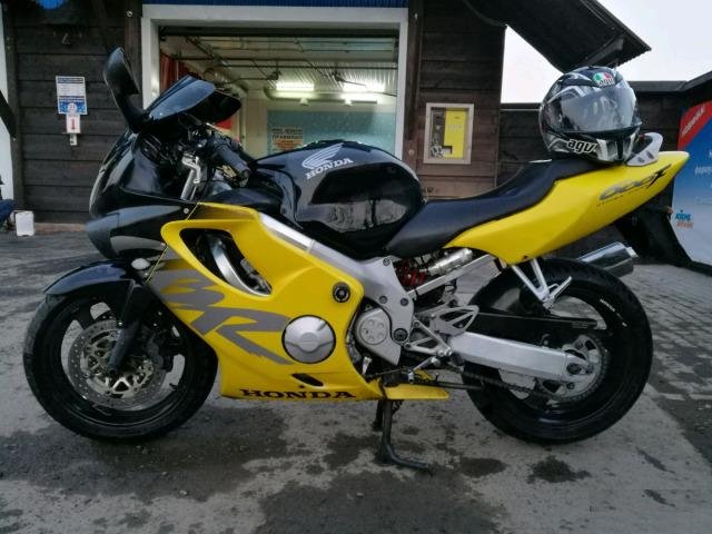 Honda CBR 600 F4