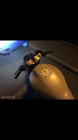 CB400