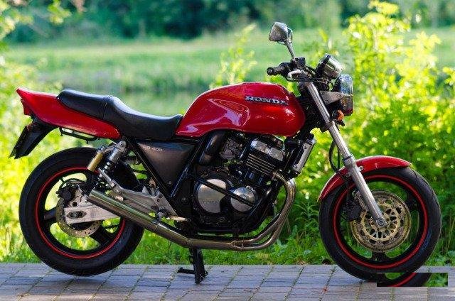 Honda CB400 SF