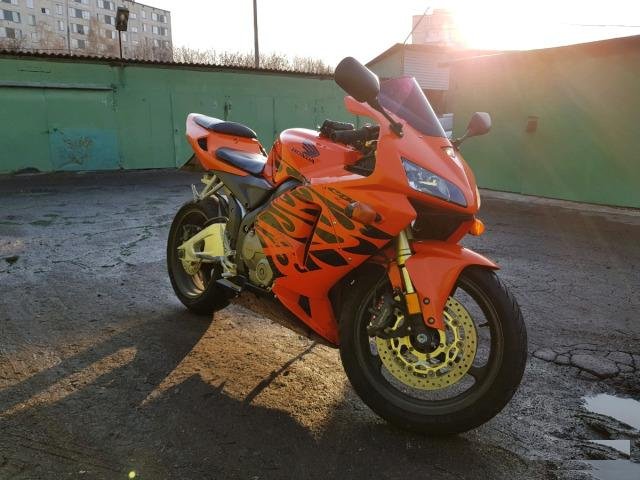 Honda CBR600RR 2005 год