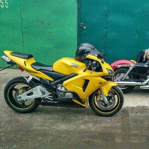 CBR 600 RR