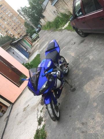 Ямаха r1