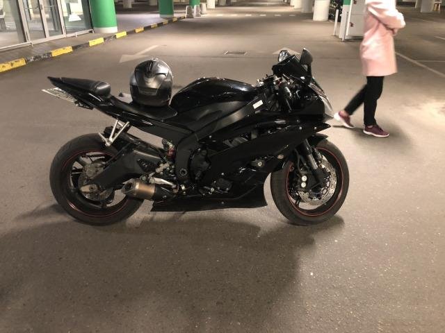 Yamaha R6